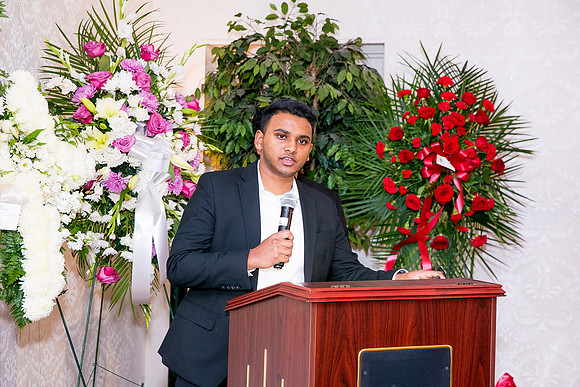 WWW.UNITECHPHOTOS.COM (855)600-5556