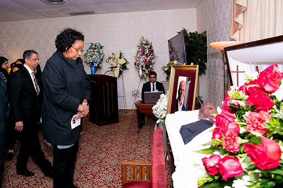 WWW.UNITECHPHOTOS.COM (855)600-5556
